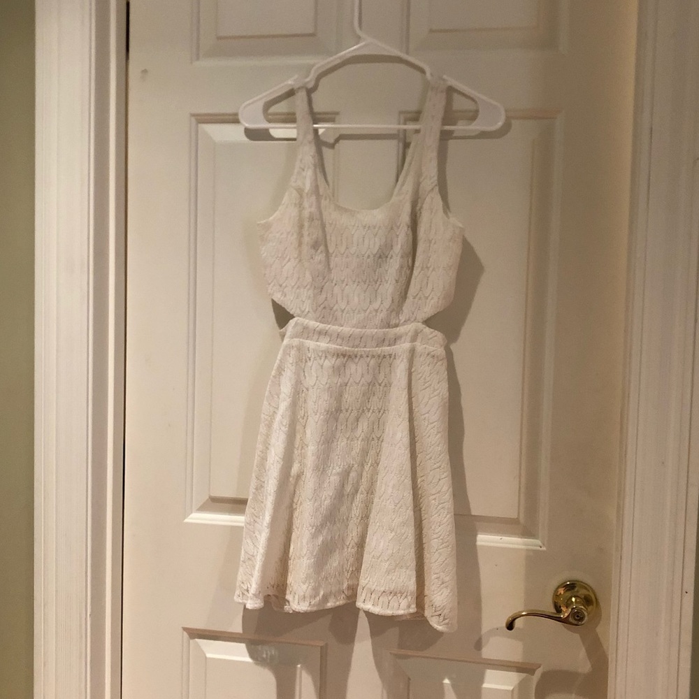 Cute white detail dress